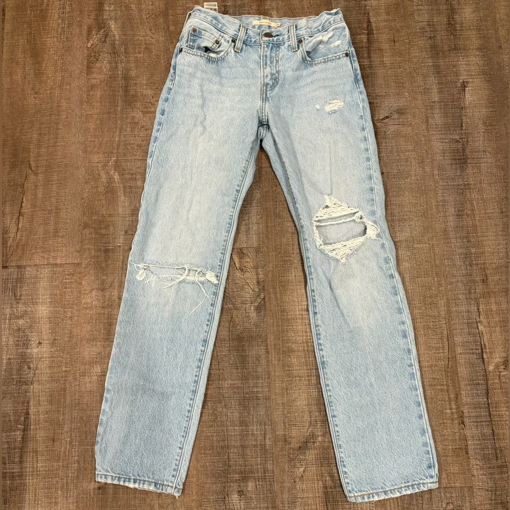 NEW LEVIS STRAIGHT JEAN SIZE 25 - Picture 1 of 4